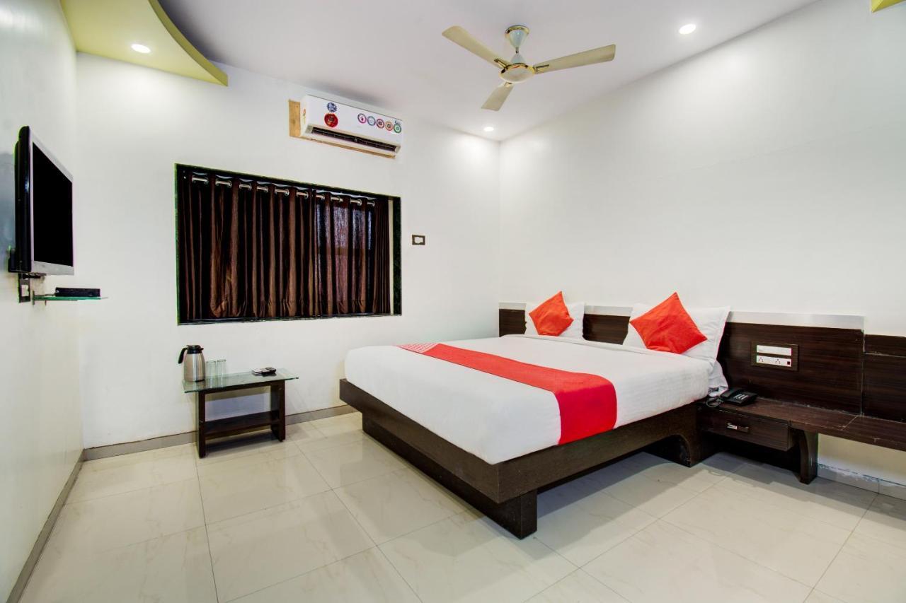 אאורנגבד Oyo 11548 Hotel Mrunal Palace מראה חיצוני תמונה