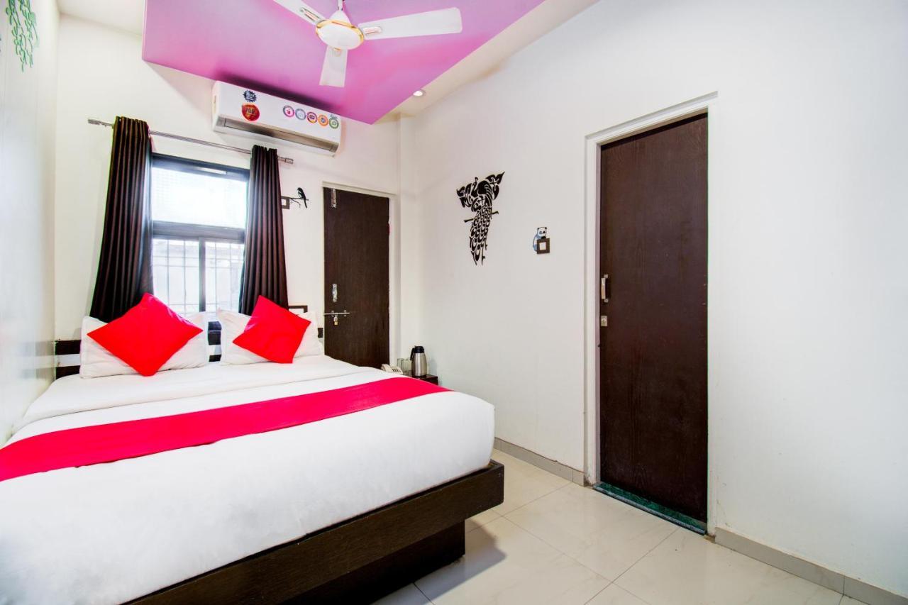 אאורנגבד Oyo 11548 Hotel Mrunal Palace מראה חיצוני תמונה