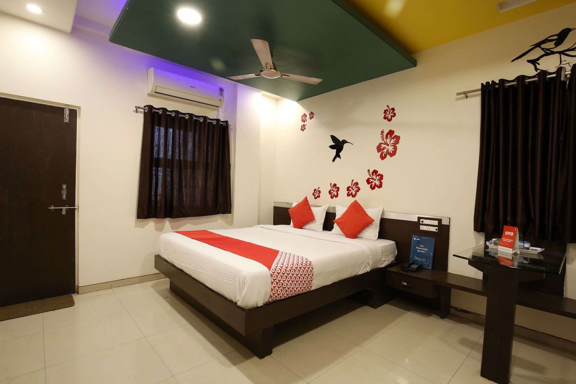 אאורנגבד Oyo 11548 Hotel Mrunal Palace מראה חיצוני תמונה