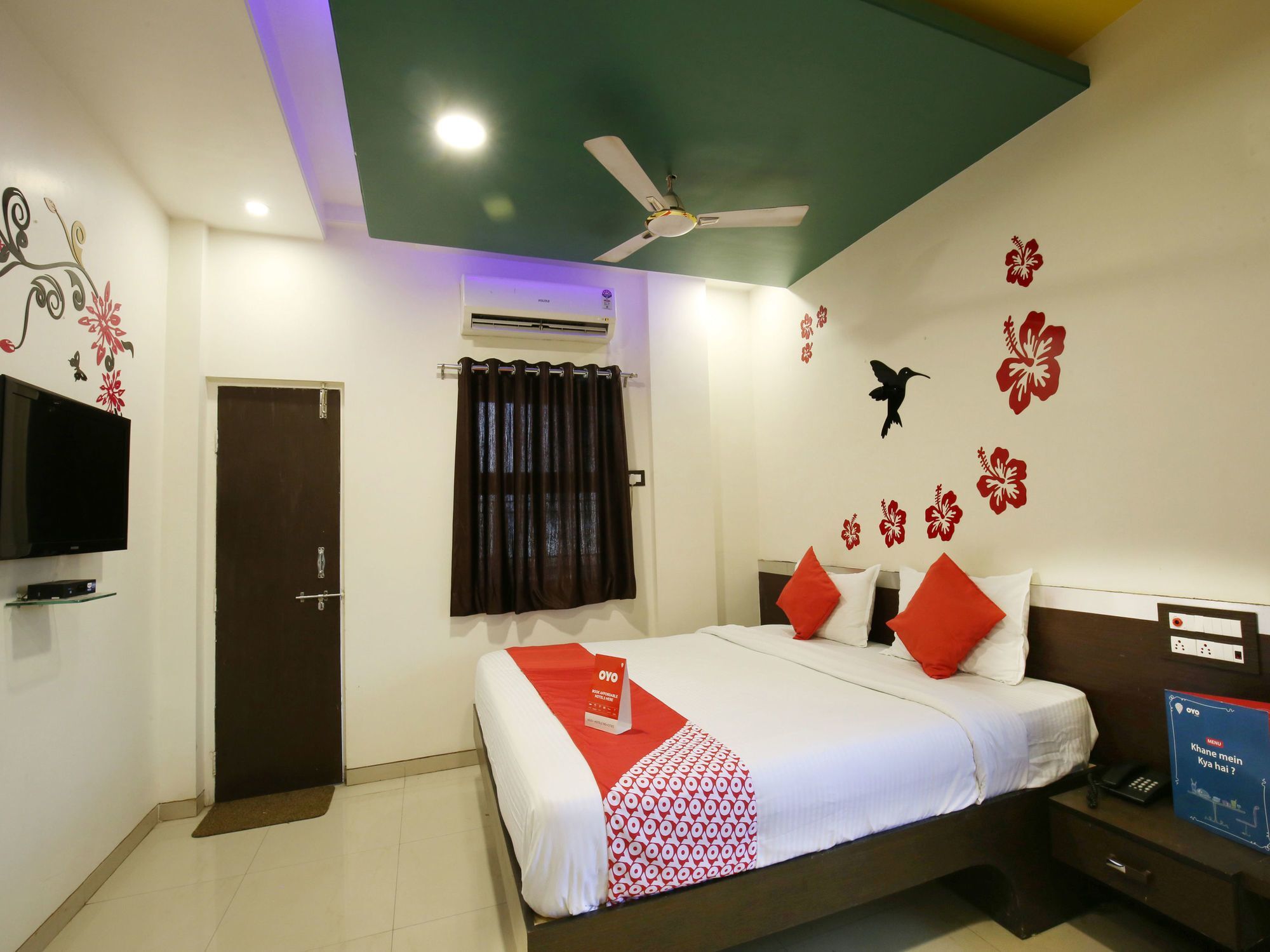 אאורנגבד Oyo 11548 Hotel Mrunal Palace מראה חיצוני תמונה