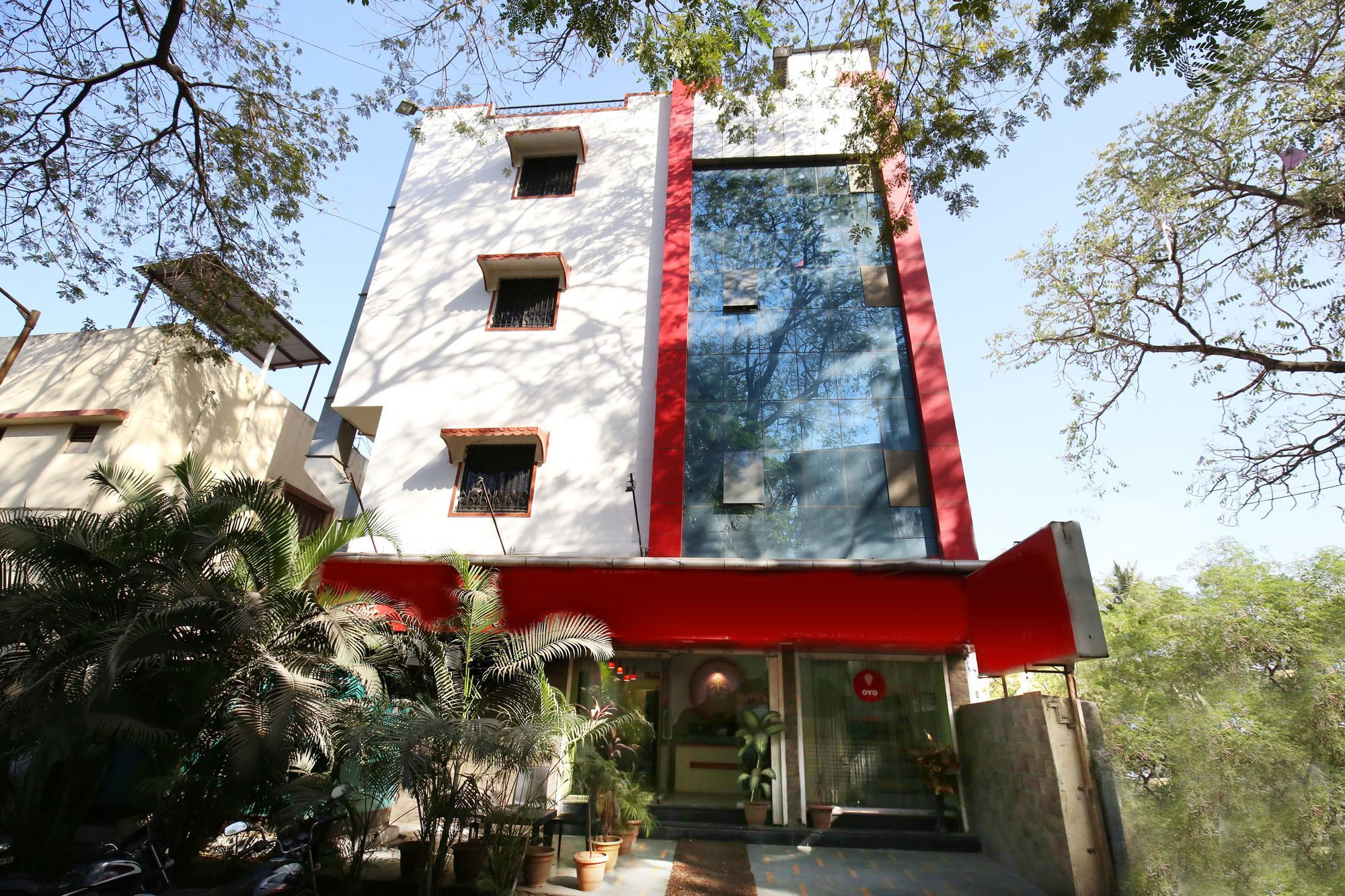 אאורנגבד Oyo 11548 Hotel Mrunal Palace מראה חיצוני תמונה
